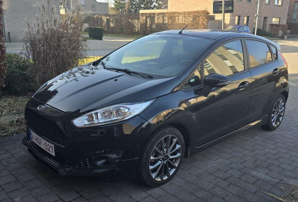Ford 1.5 TDCi St&St SYNC Edition