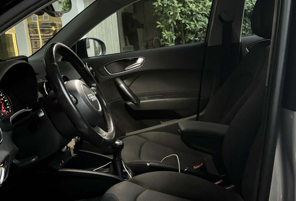 Audi 1.0 TFSI ultra Sportback sport