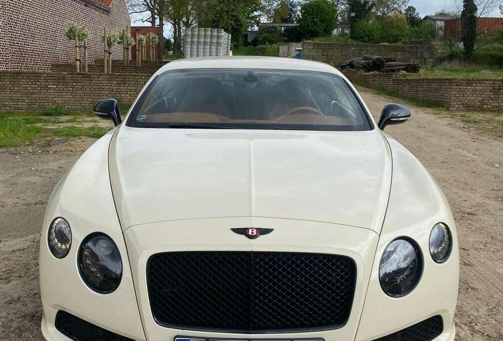 Bentley GT V8