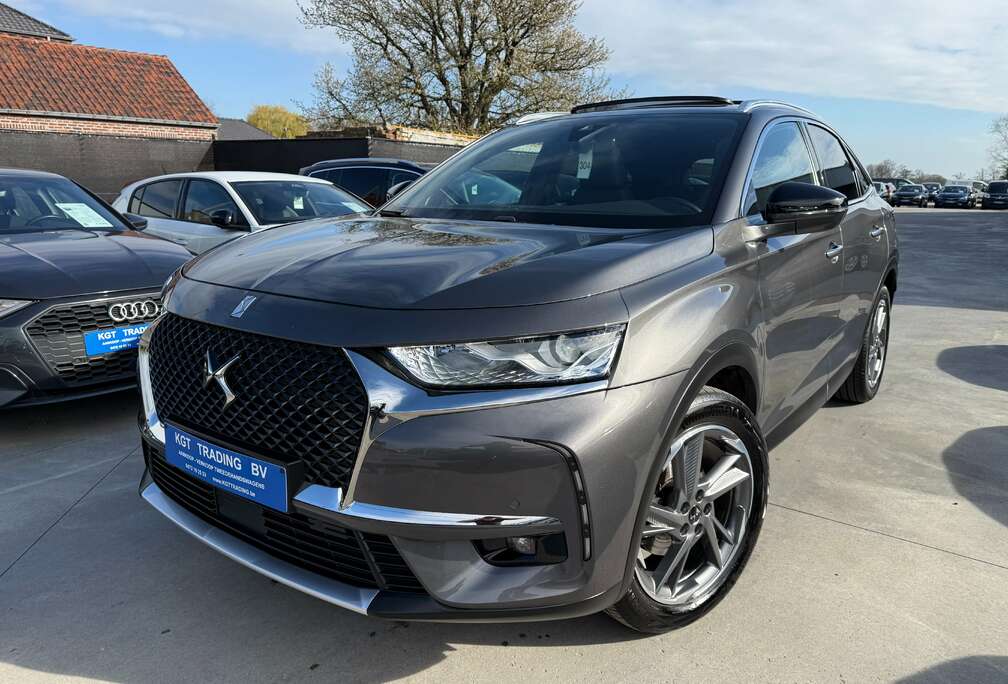 1.2i AUTOMAAT NAVIGATIE LEDER OPENDAK CARPLAY XENON LED