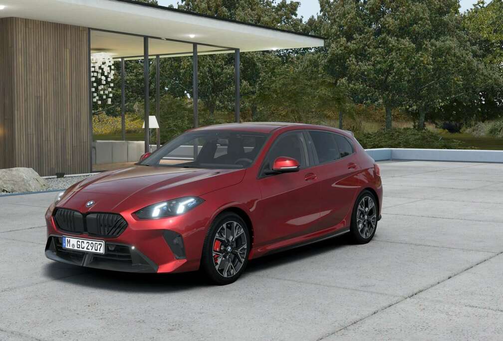 BMW 116iA