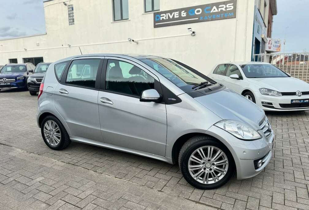 Mercedes-Benz BlueEFFICIENCY Avantgarde ** 1 JAAR GARANTIE **