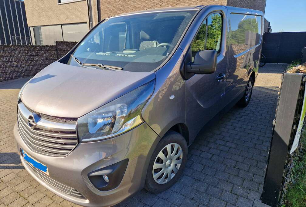 Opel 1.6 CDTi L2H1 Edition
