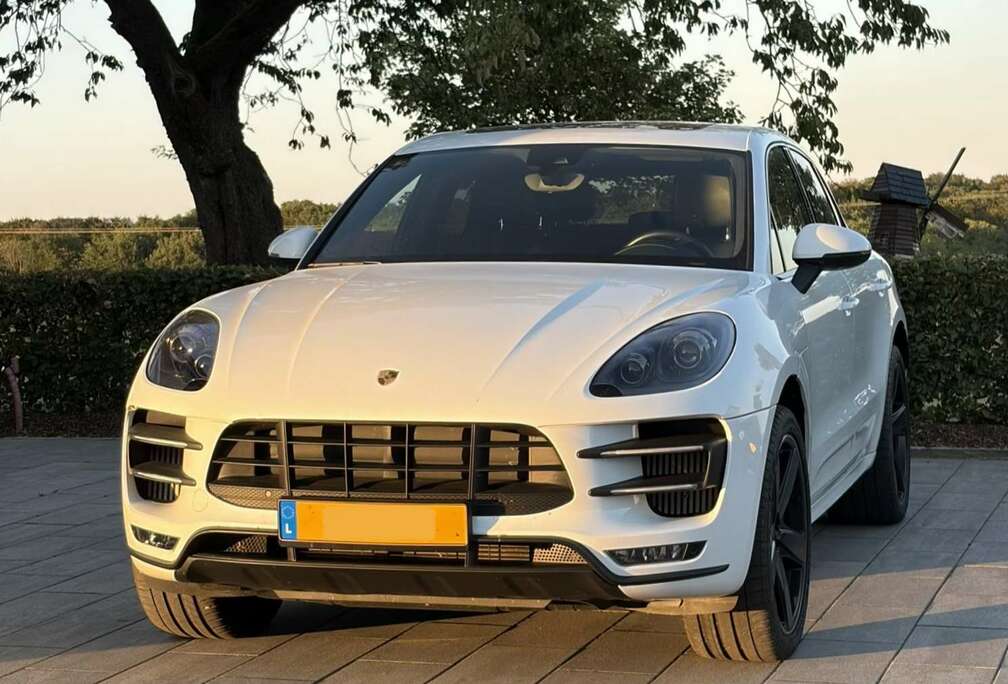 Porsche Turbo 3.6 V6 Bi-Turbo PDK