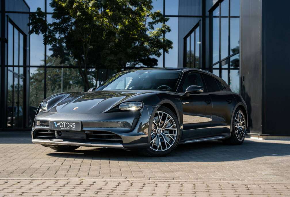 Porsche 4 Cross Turismo 93.4 kWh - Pano - Sport Chrono - ACC - Bose - 20\