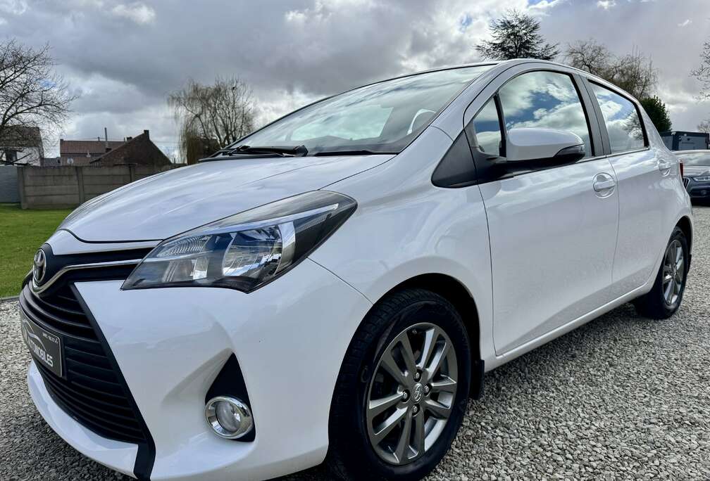 Toyota Yaris 1.4 D-4D Comfort and pack Style***AIRCO***