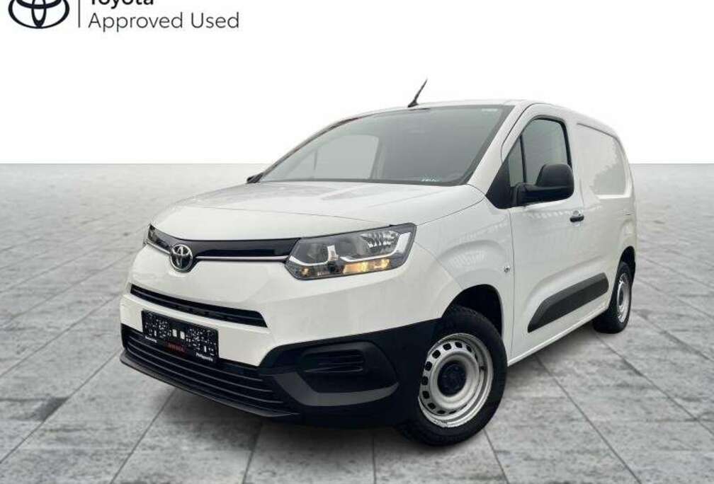 Toyota Van SWB 1.2L Petrol MT Active