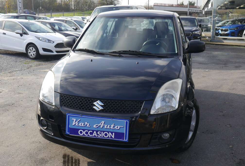 Suzuki Swift 1.3i 4X4*90000KM