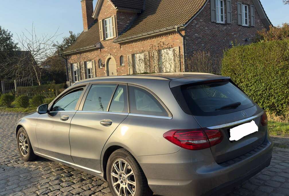 Mercedes-Benz d Business Solution