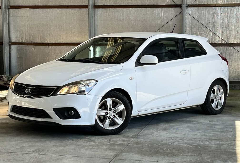 Kia 1.6 CRDi 90 Spirit - Klima ( AC ) - Euro 5