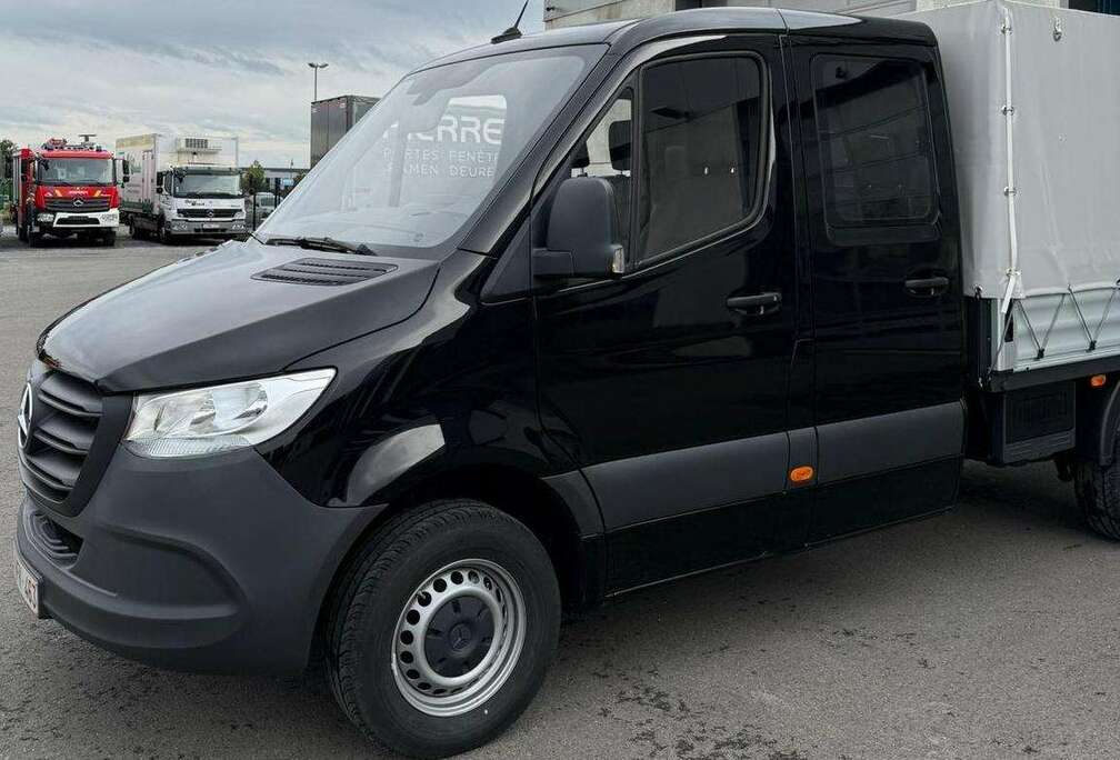 Mercedes-Benz Sprinter 317 L2 RWD