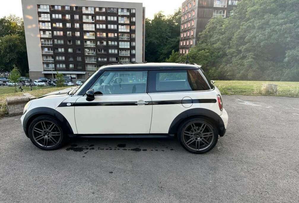 MINI Mini 1.6i Cooper