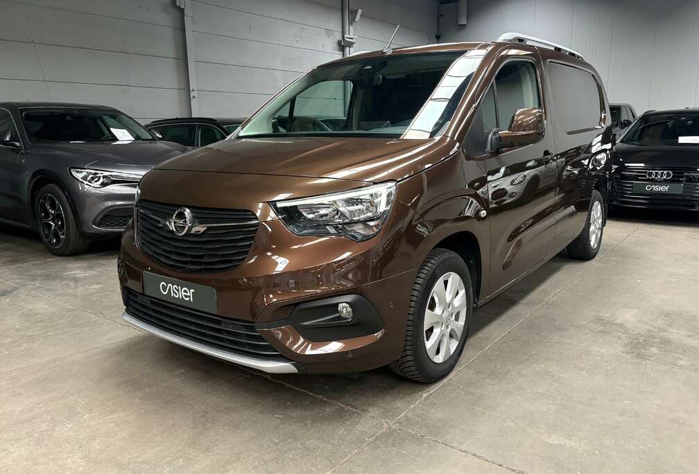 Opel 1.5 Turbo D L2H1 Heavy Edition l Automatic l Towbar l Camera l Keyless l CarPlay l Blind Spot