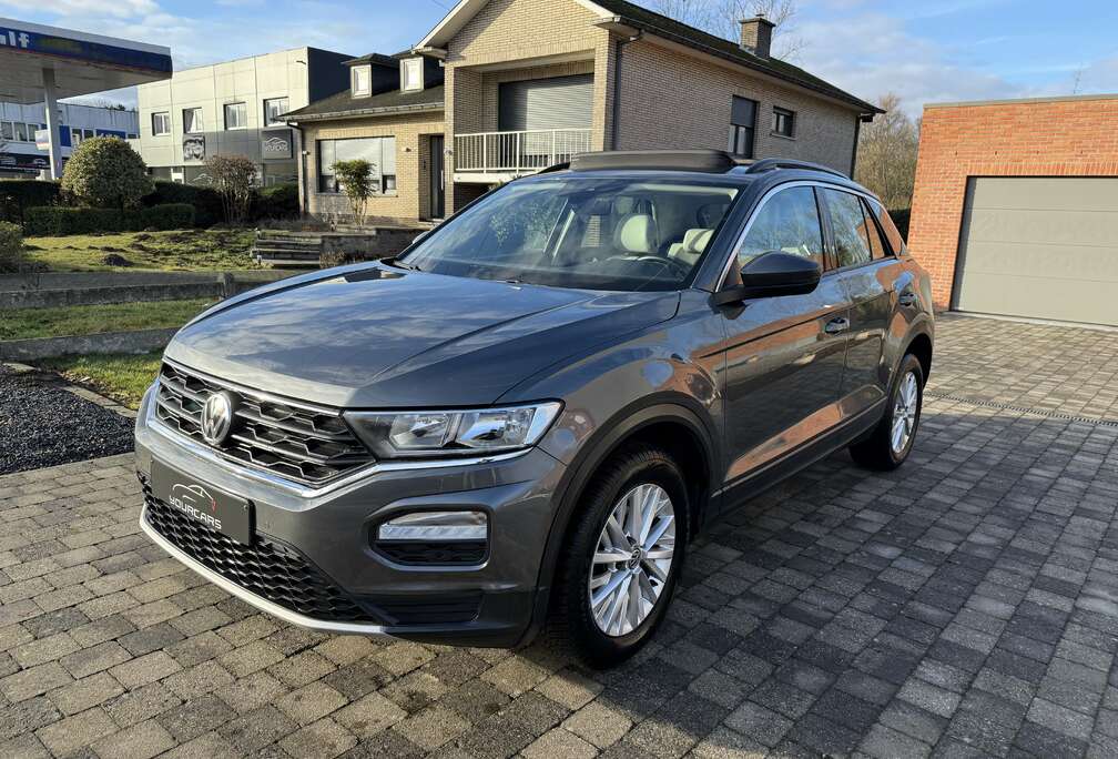 Volkswagen 1.0 TSI * PANO * GPS * LEDER * CAMERA