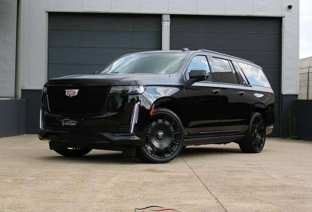 Cadillac V8 Platinum/PANO/LED/ACC/5 ZITPLAATSEN LICHTEVRACHT/BTW