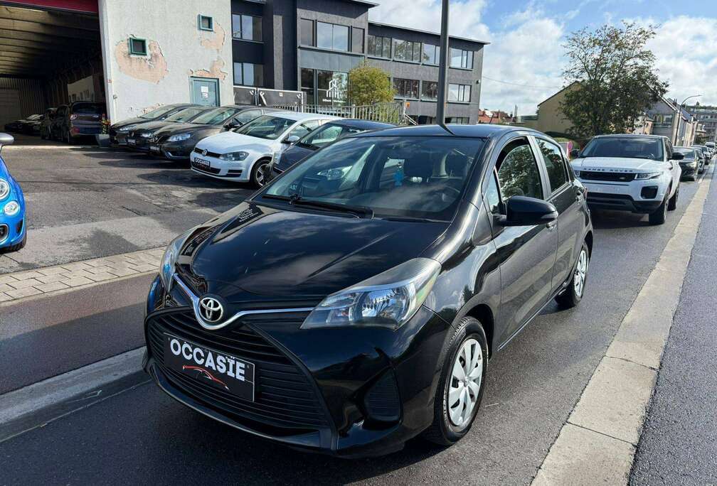 Toyota Yaris 1.0i VVT-i Dynamic**12M GARANTIE**