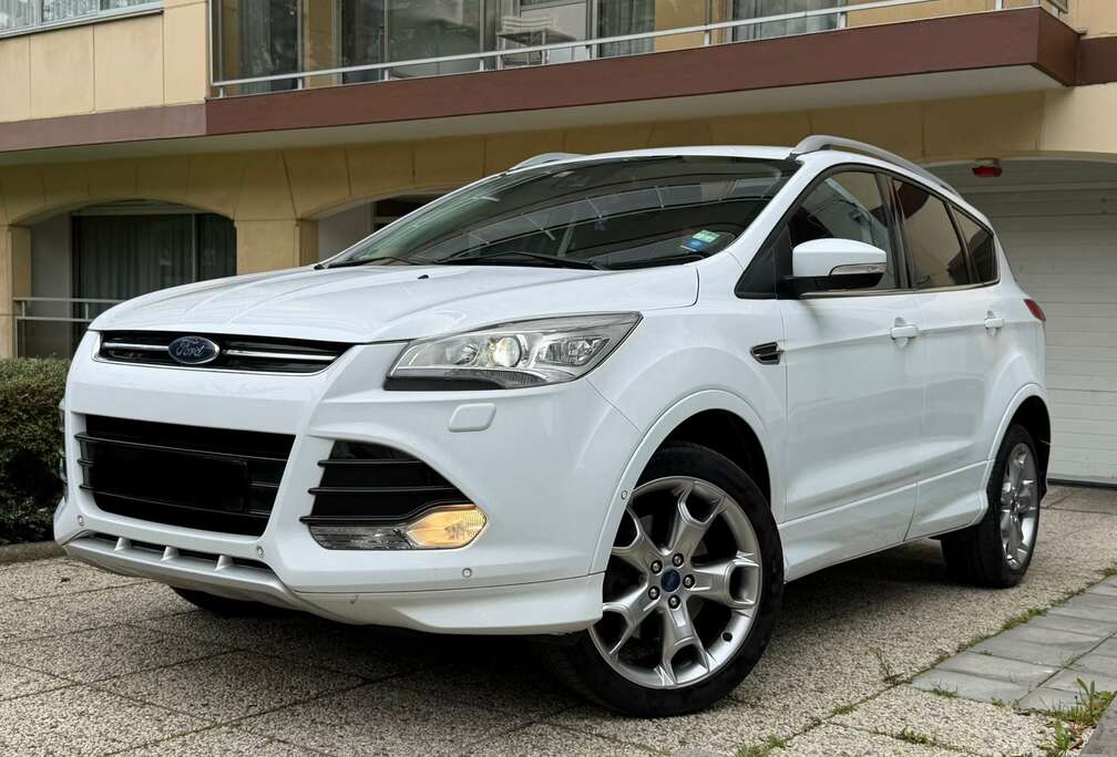Ford Kuga 1.5 Titanium / automatique / Cuir / Gps ….