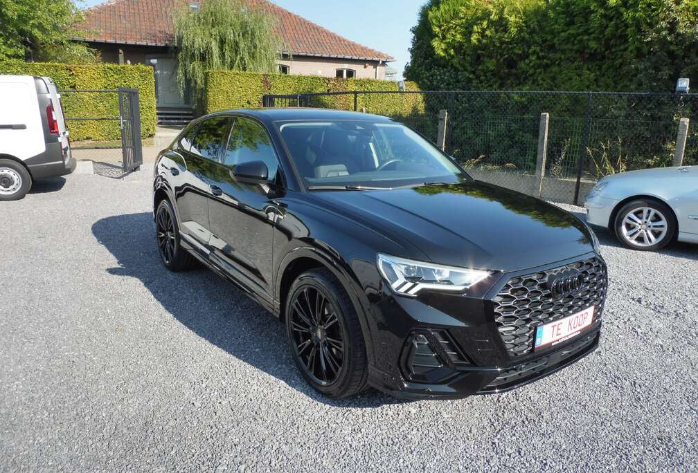 Audi 35 TFSI  S line automaat/pano-schuifdak/leder