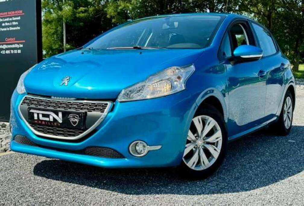 Peugeot 1.2i - premier propriétaire- carnet complet