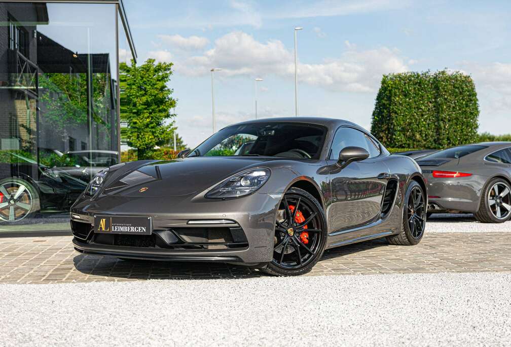 Porsche Cayman S / Sport Chono / SportDesign / Carbon Pakket interieur / Sportuitlaatsysteem