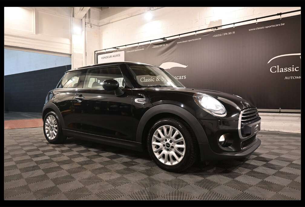 MINI COOPER 1.5i PACK SPORT / CUIR / GPS NAVIGATION / BLUETOOTH / CRUISE / PDC !!