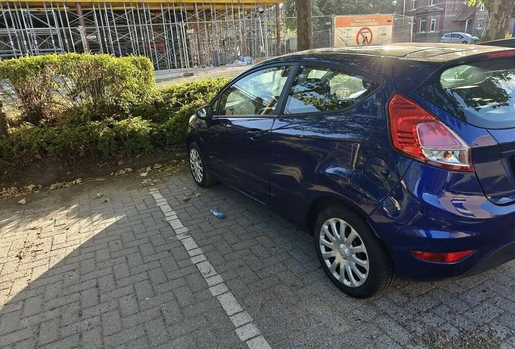 Ford 1.0i Trend