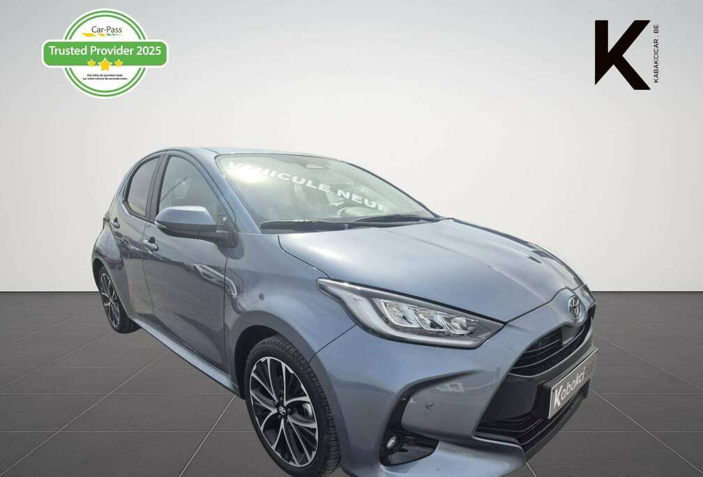 Toyota Iconic 1.5 Hybrid / ! Véhicule Neuf ! / Carplay / Camera / Garantie