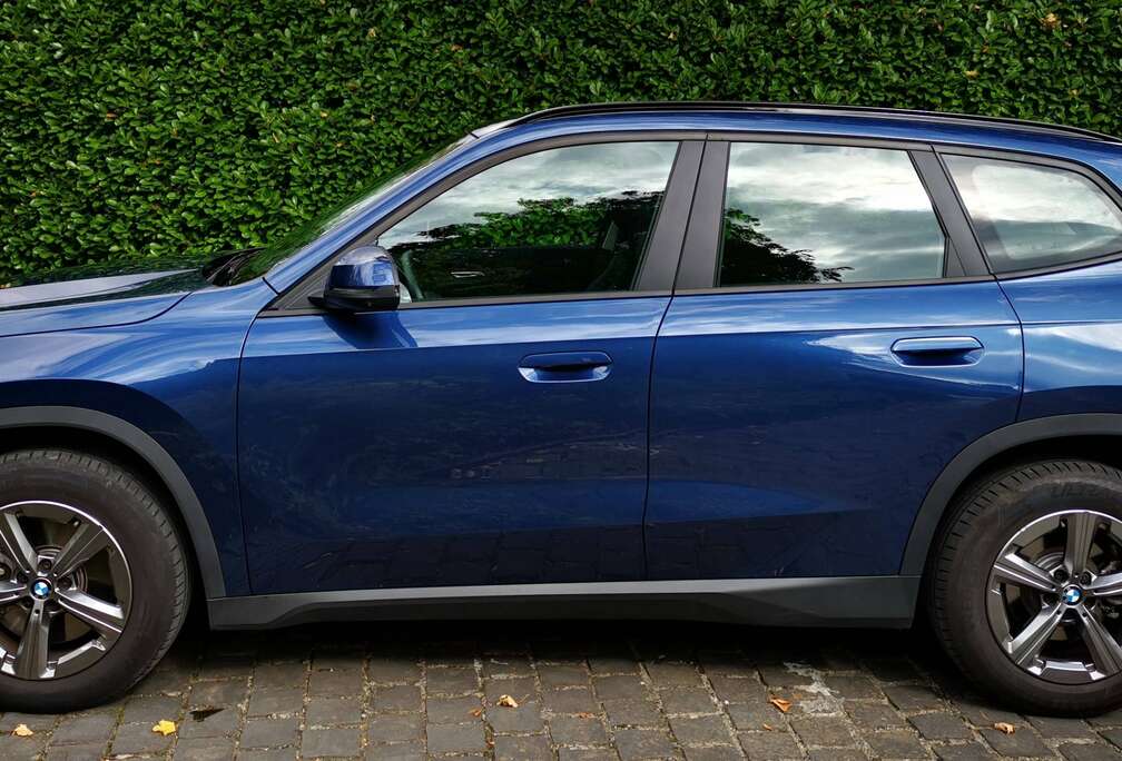 BMW X1  xDrive23I