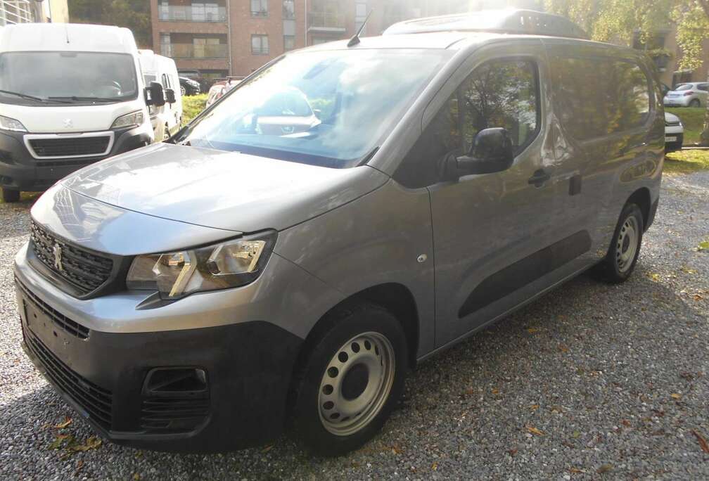 Peugeot 1500  hdi  102  cv  frigo  17500+ tva