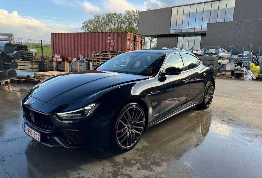 Maserati 3.0 V6 BiTurbo S Q4 GranSport