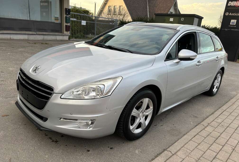 Peugeot 508 SW 1.6 HDi Toit Pano