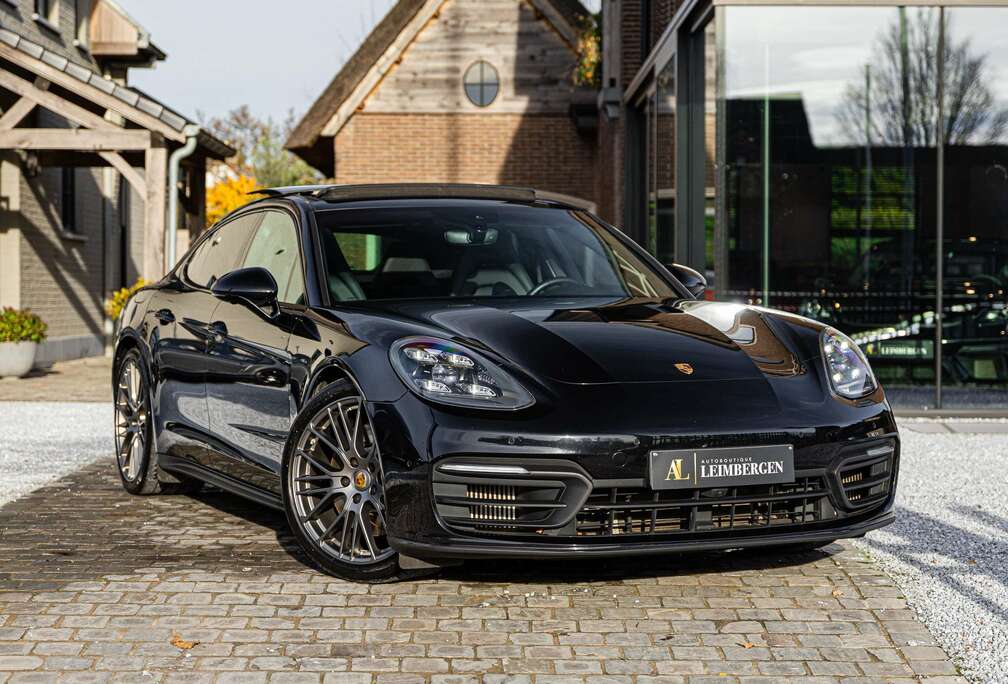 Porsche 4 E-Hybrid Platinum Edition / Sportuitlaat / BOSE