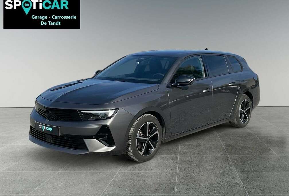 Opel Gs-Line 1.2 Benzine 130 pk Automaat  met vele optie\'s