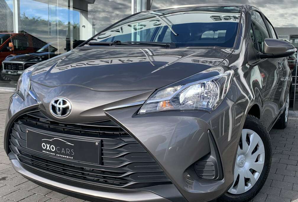 Toyota 1.0i VVT-I YOUNG / GPS / Airco / Cruise /GARANTIE