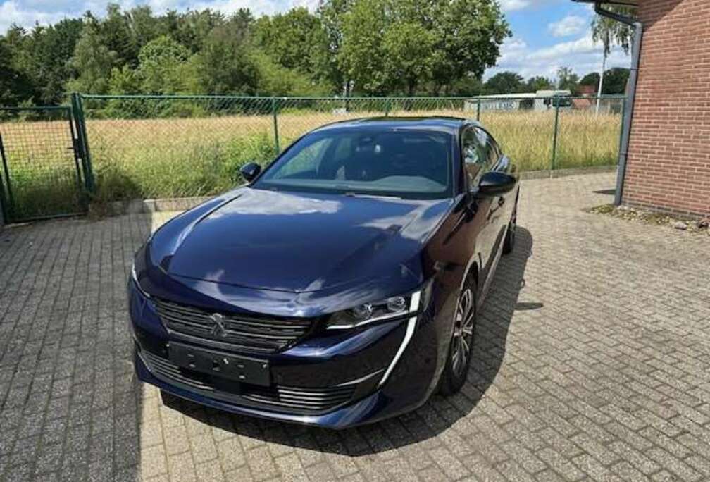 Peugeot 508 Plug-In Hybrid 225 e-EAT8 Allure