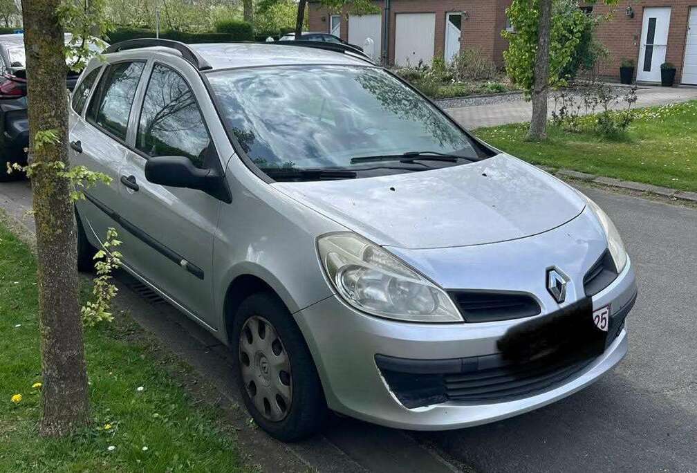 Renault Clio 1.2i 16v Authentique
