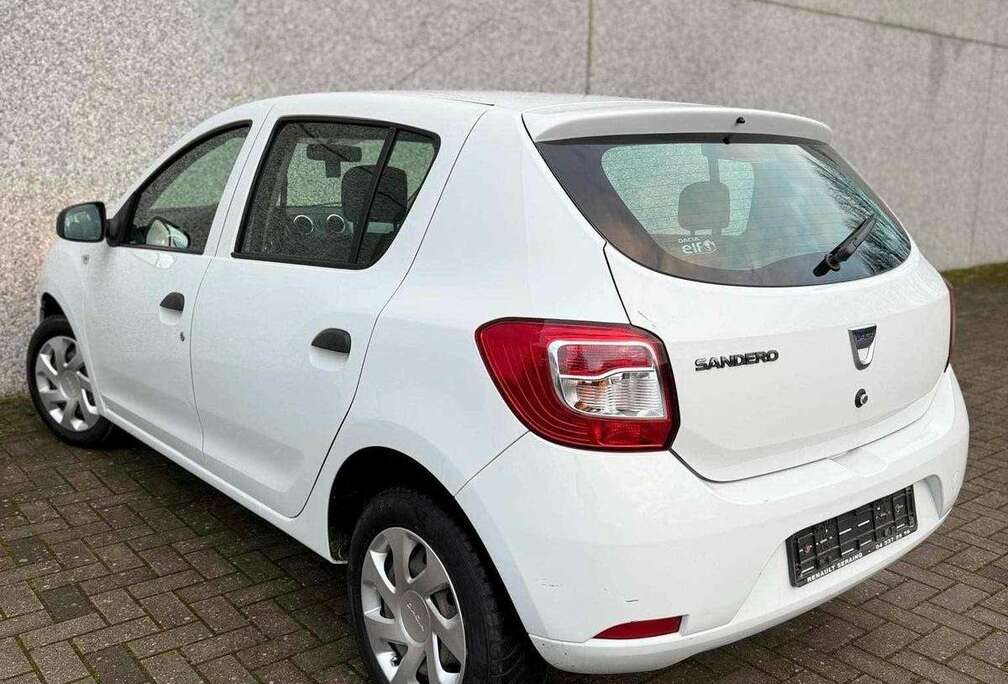 Dacia 1.2 Essence (2013)  Prête à immatriculer