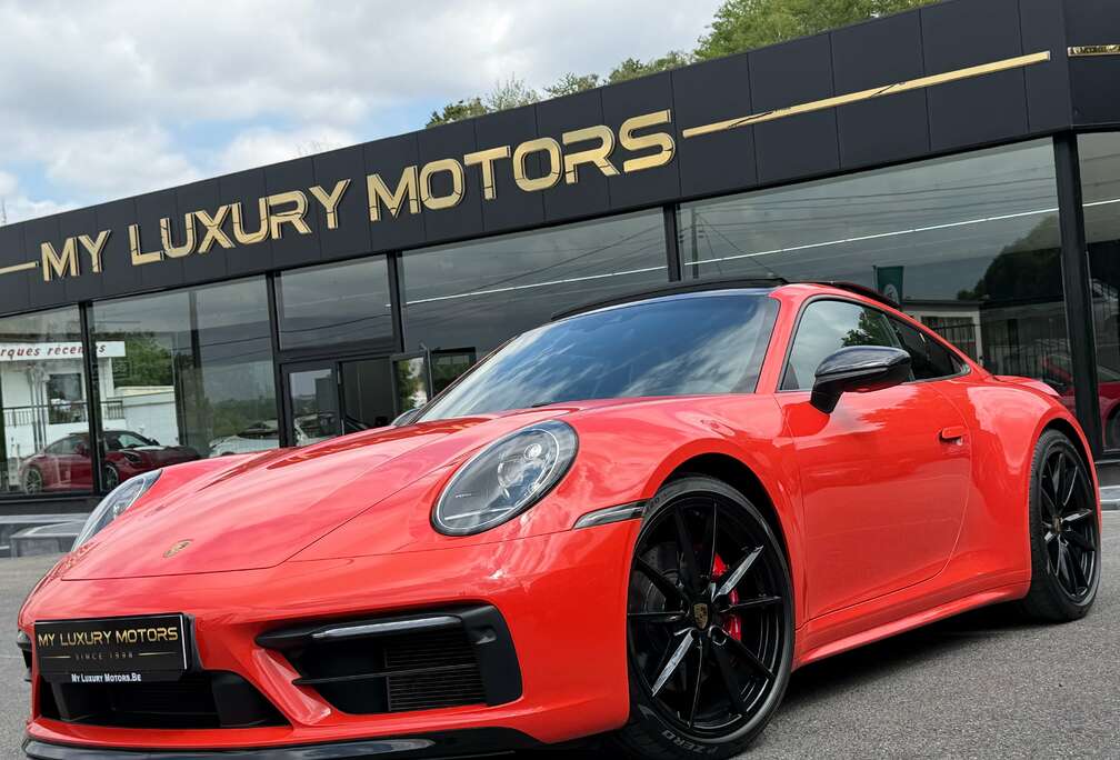 Porsche Carrera 4S Coupé 3.0 Turbo 450 CV PDK SPORT DESIGN TOIT PANO BLACK PACK EXHAUST CHRONO SPORT CAMERA LINE-SAFE ASSIT