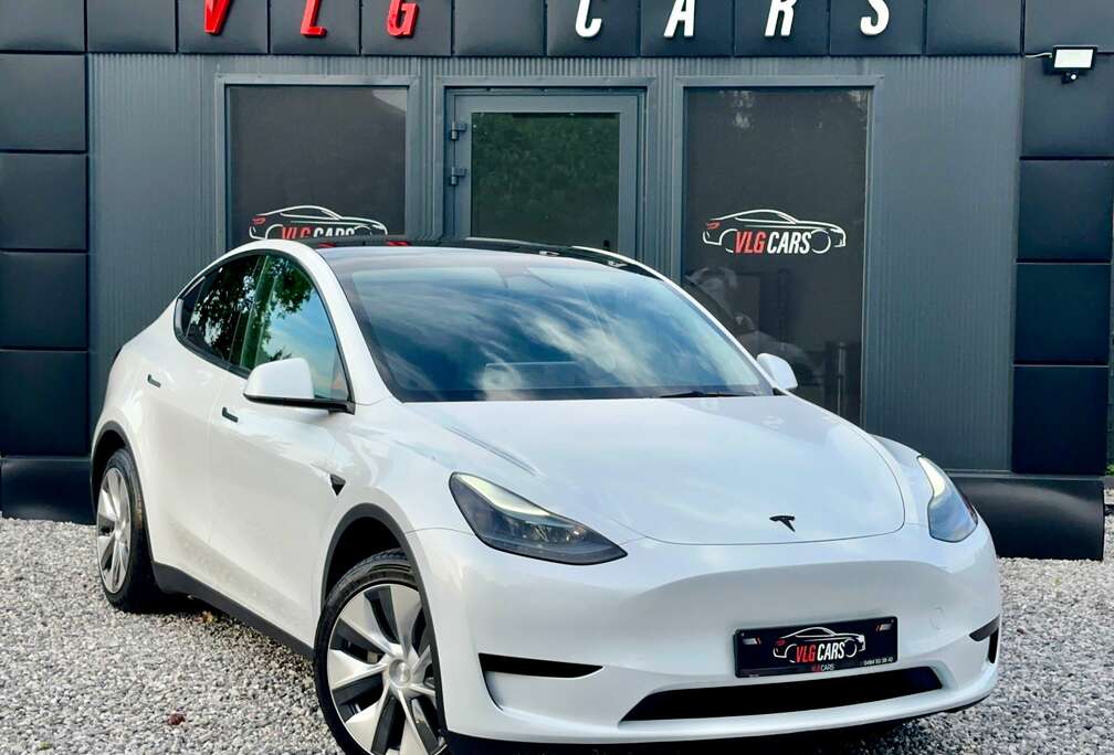 Tesla Model Y 62.5 kWh Standard Range  LFP  Pompe à Chaleur