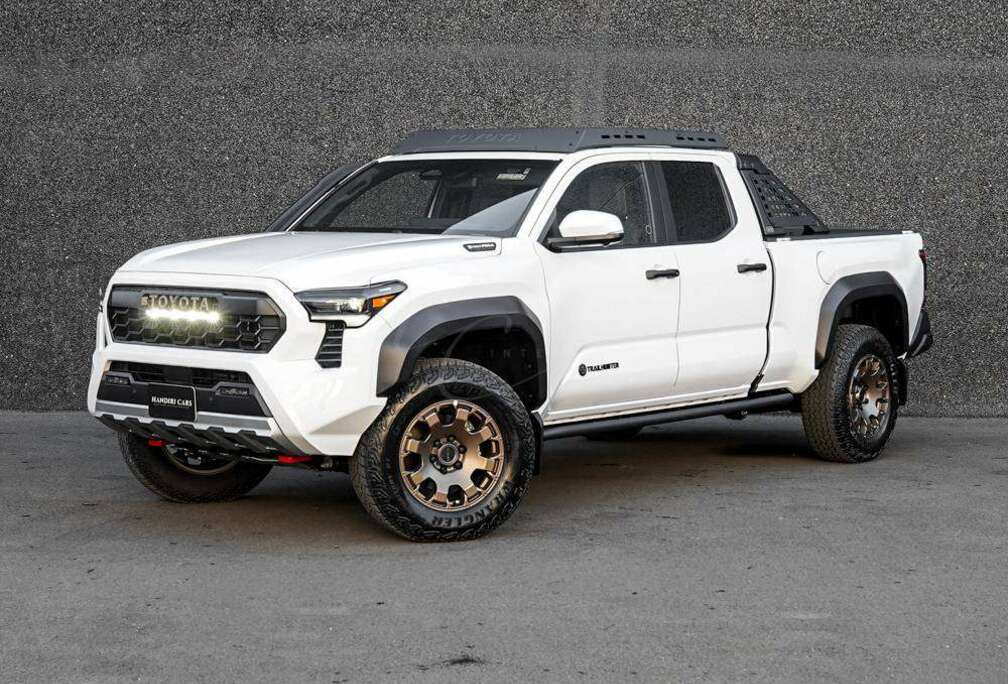 Toyota 2025 Trailhunter 4x4 € 76800 +I-FORCE MAX 2.4L TURBO HYBRID