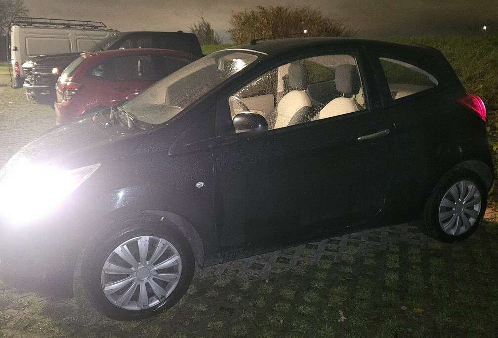 Ford Ka 1.2i Ambiente