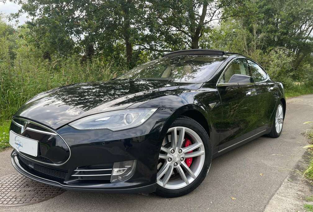 Tesla 85