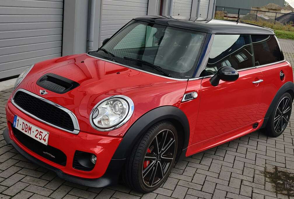 MINI JCW