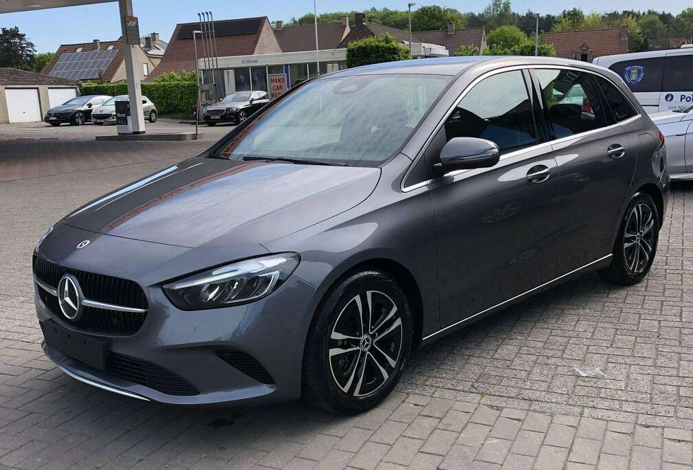 Mercedes-Benz Winter Pack, Achteruitrijcamera, LED High Performance headlamps, Carplay