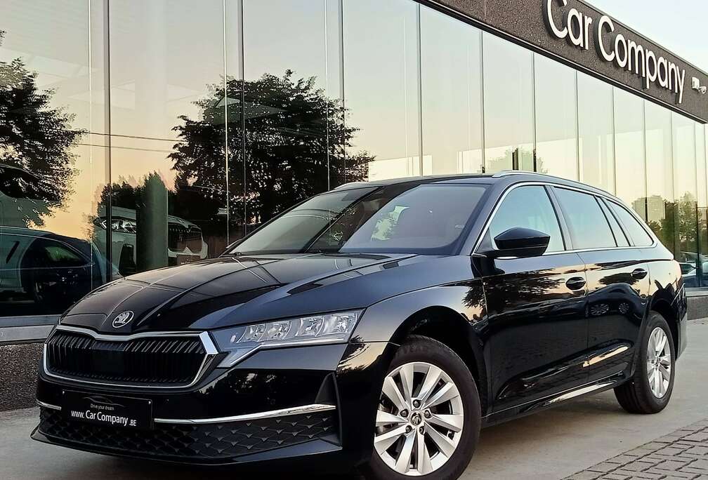 Skoda Octavia Combi 1.5 TSI eTec MHEV DSG*GPS*CARPLAY*CAMERA*TREKHAAK