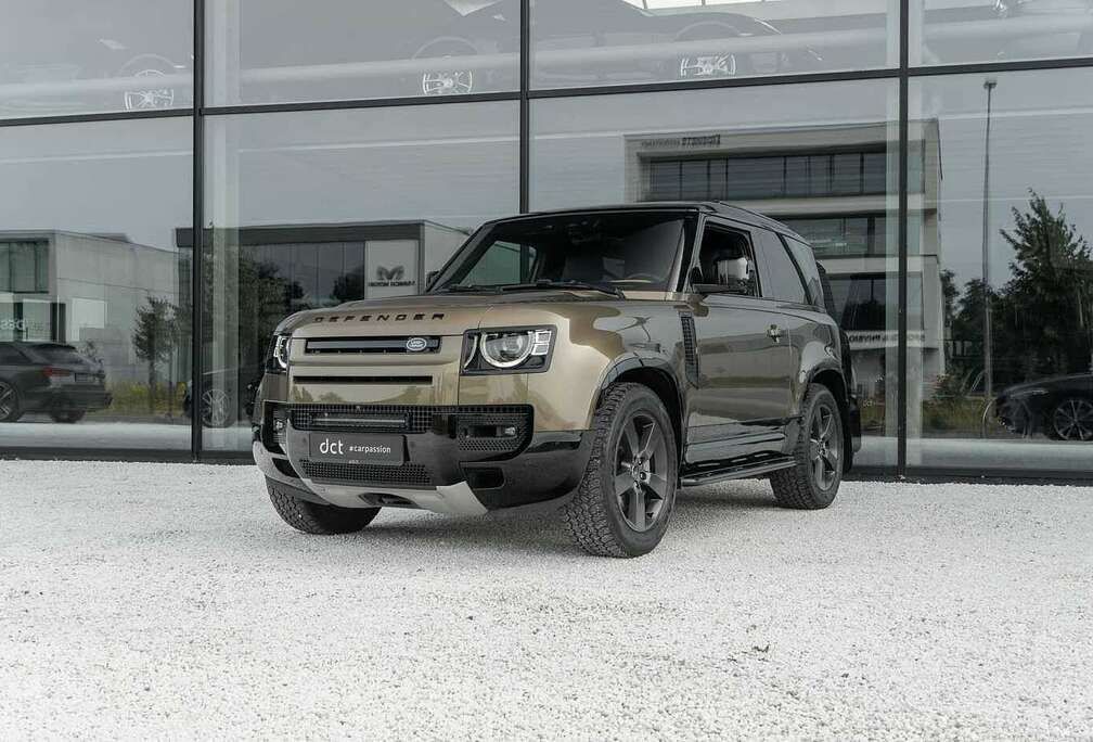 Land Rover 90 D300 X-Dynamic HSE