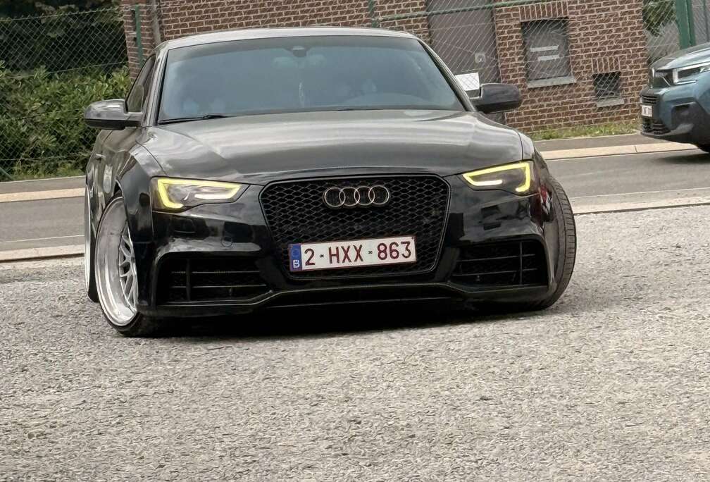Audi Coupé 3.0 TDi V6 DPF Multitronic