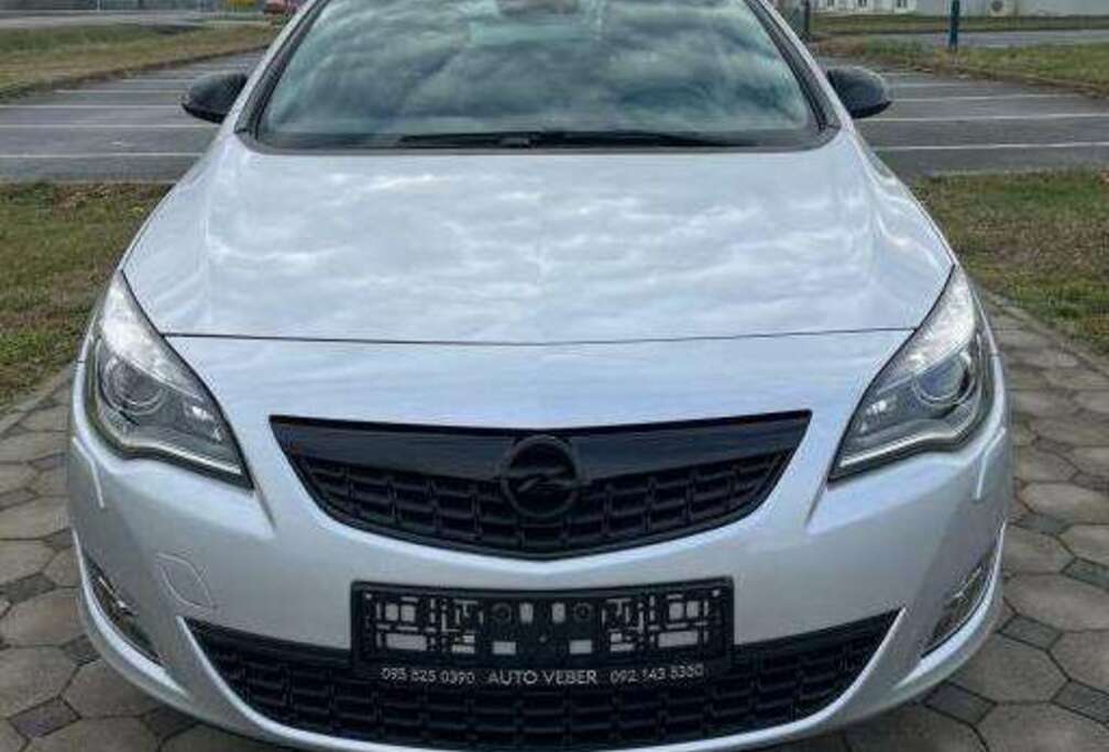 Opel 1.2i XE 16v Comfort