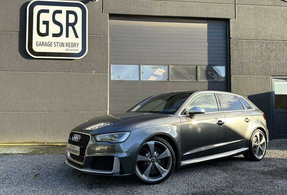Audi RS3 Sportback 2.5 TFSI Quattro S tronic