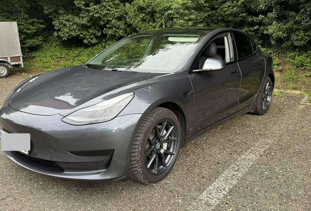 Tesla Model 3 55 kWh Standard Plus